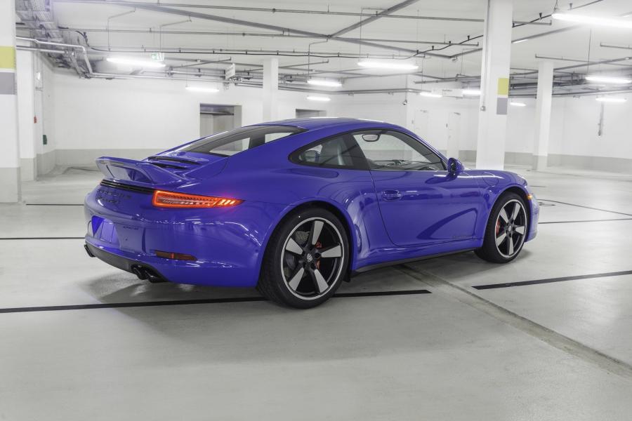  Porsche 911 GTS Club Coupe 2015 года  (фото 2 из 19)